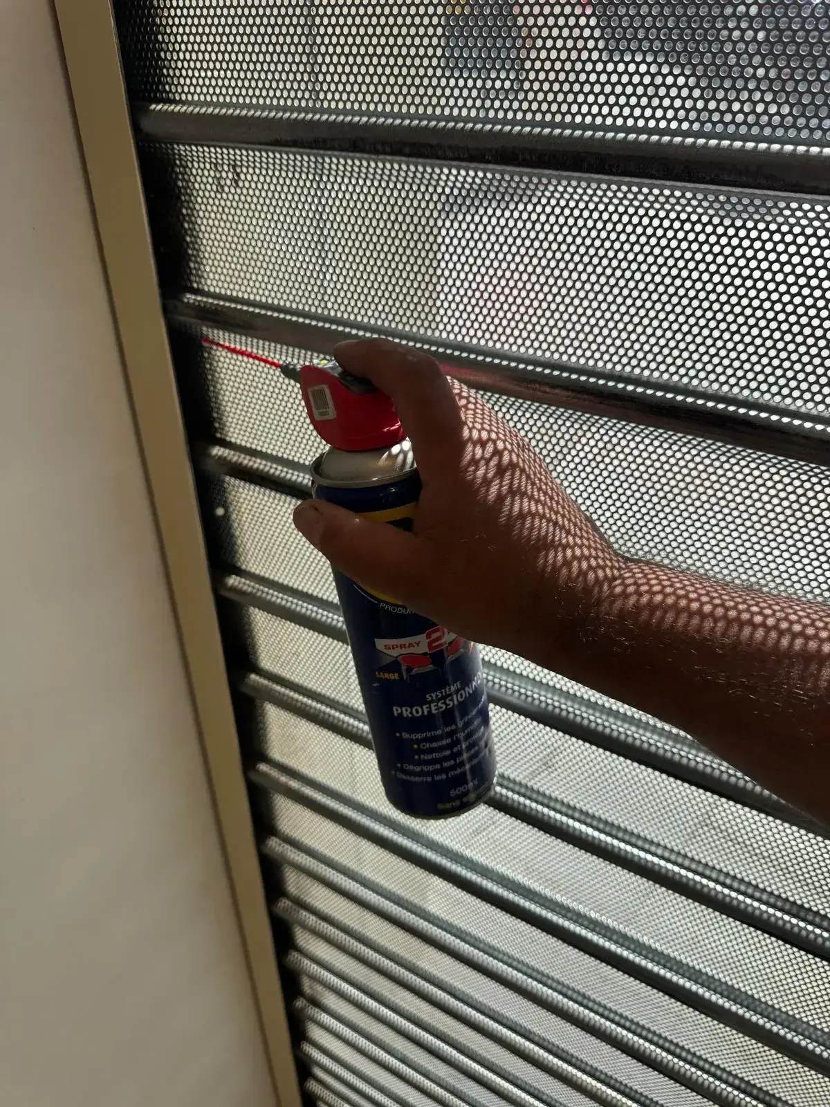 Entretien et maintenance de rideau métallique à Marseille 4